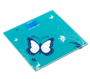 los ladys se dirigen la mariposa de encargo electrónica exacta de las básculas de baño impresa
