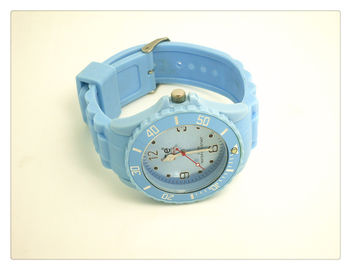 Reloj del silicón de la muñeca de la moda