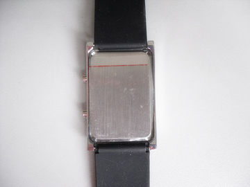 La suavidad modificó la prenda impermeable del reloj para requisitos particulares de la pulsera del silicón del LED Anti-sucia