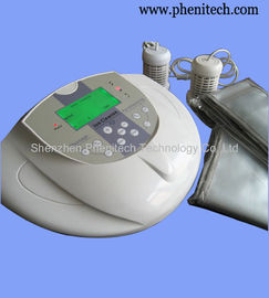 El Detox ionizado dual del pie, pie del ion limpia la máquina para desintoxicar el cuerpo entero