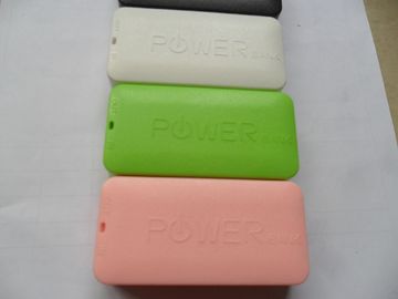 Perfume la batería del banco del poder con el acollador, cargador del banco del poder 4400mah