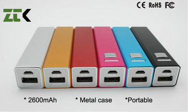 Mini banco 2600mah del poder del lápiz labial universal para el teléfono móvil/IPod