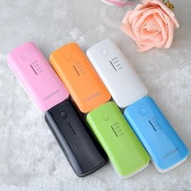 Banco portátil profesional del poder del viaje 4400mAh USB para el teléfono celular, Ipad