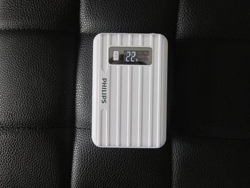 Batería profesional del banco del poder de la forma del tronco, banco doble de la alimentación por USB 8800mAh