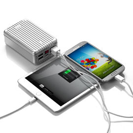 El banco 4 de la alimentación por USB de la capacidad grande 24000MAH - vire hacia el lado de babor para Ipad/el ordenador portátil/Iphone