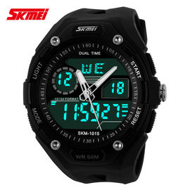 Reloj análogo-digital de la zona horaria multi con la batería japonesa