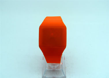 Iluminación de la prensa de la pantalla táctil del reloj del silicón del reloj de los deportes de Digitaces del movimiento del LED