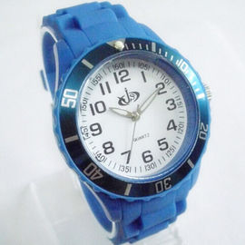 Hielo blanco azul clásico los 43MM del reloj del cuarzo del silicón de los hombres del dial ninguna fecha
