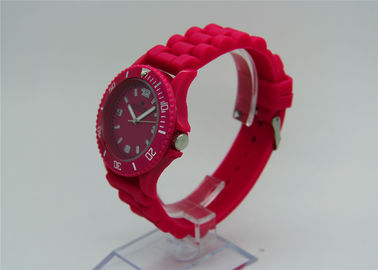 Relojes del plástico del tiempo del HIELO de la correa del silicón, reloj análogo impermeable del cuarzo de 30 M