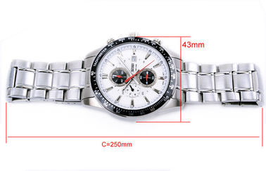 Reloj del cuarzo con el cronógrafo