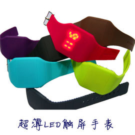 Reloj impermeable de la pulsera del silicón de los deportes, reloj llevado de la pantalla táctil