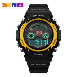 Resistente de agua multifuncional negro fresco del reloj de Digitaces para al aire libre con la alarma